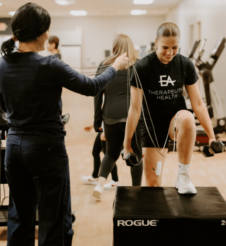 PT-exercise-with-neubie-device-neuroscience-physical-therapy